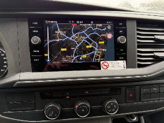 Volkswagen Transporter 2.0 TDI L2H1 28 110PK Navigatie Trekhaak picture 20