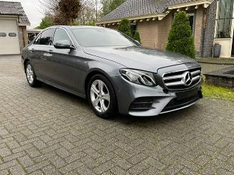 Schadeauto Mercedes E-klasse 200 d AMG LINE  NAVI CAMERA LED 2017/10