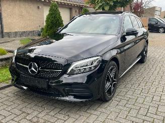 škoda osobní automobily Mercedes C-klasse 300 de AMG Line PANO LED NAVI CAMERA MOTOR DEFECT 2020/1
