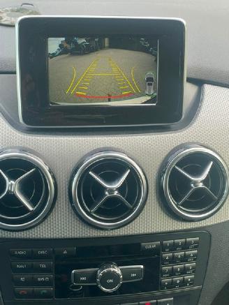 Mercedes B-klasse 180 CAMERA NAVI PDC picture 8