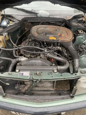 Mercedes 190-serie 190 E 1.8 picture 3