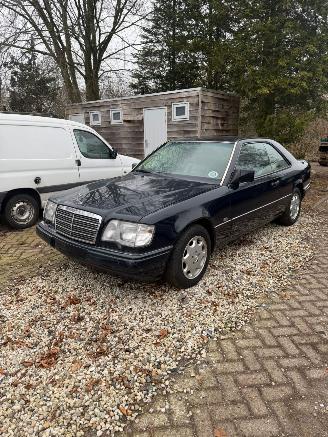 Sloopauto Mercedes E-klasse E 220 COUPE 1994/1