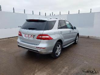 Mercedes ML ML 250 BLEUTEC 4 MATIC picture 2