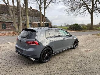 damaged passenger cars Volkswagen Golf GTI TCR 300 PK SPECIAL EDITION PANO LEER DYNO AUDIO NAVI CLIMA VIRT DASH B.J 2019 2019/7