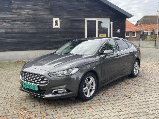 Coche accidentado Ford Mondeo AUTOMAAT1.5 BENZINE NAVI CLIMA LED CRUISE TREKHAAK B.J 11-2018 2018/11