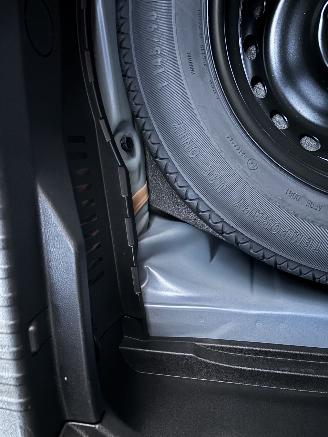 Renault Captur TECHNO SPORT NAVI CLIMA LED CAMERA CRUISE VIRT DASH B.J 09-2023 picture 16