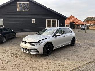 Unfallwagen Volkswagen Golf 8 TSI LIFE EDITION CLIMA CRUISE VIRT DASH B.J 05-2022 2022/5