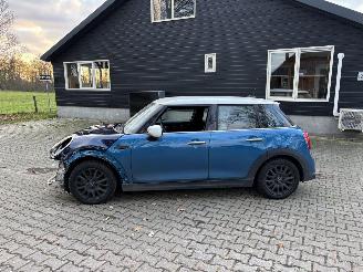 Mini Cooper AUTOMAAT 1.5 SPORT NAVI LEER CLIMA CAMERA B.J 07-2021 FULL OPTIONS picture 6