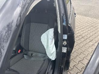 Volkswagen T-Cross AUTOMAAT NAVI CLIMA CAMERA VIRT DASH PDC B.J 12-2024 picture 14