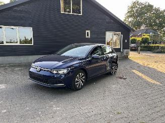 skadebil auto Volkswagen Golf 8 GTE PLUG IN HYBRIDE AUTOMAAT STYLE NAVI CLIMA CAMERA LED B.J 2023 2023/10