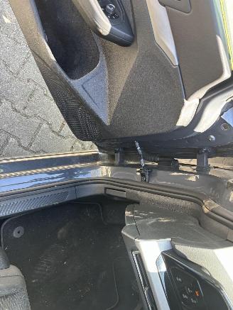 Volkswagen Golf 8 TSI NAVI CLIMA CAMERA VIRT DASH PDC PRIVACY GLASS B.J 2023 picture 16