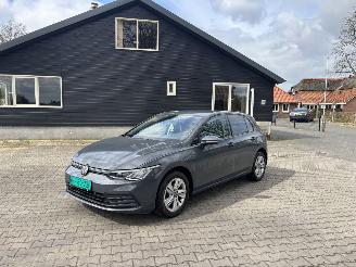 uszkodzony samochody osobowe Volkswagen Golf 8 TSI 110 PK NAVI CLIMA VIRT DASH PDC CRUISE B.J 10-2020 2020/9