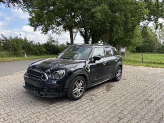 krockskadad bil auto Mini Countryman COOPER HYBRIDE PLUG IN SE 4AWD AUTOMAAT NAVI CLIMA LEER LED PDC B.J 12-2019 2019/12