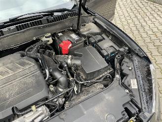 Ford Mondeo AUTOMAAT NAVI CLIMA LED TREKHAAK B.J 2018 MOTORSCHADE MOTOR LOOPT picture 15