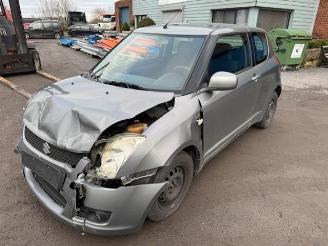 krockskadad bil auto Suzuki Swift  2008/6