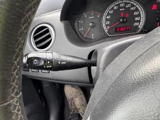 Suzuki Swift  picture 19