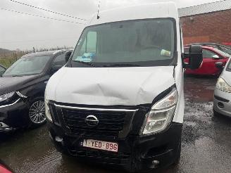 krockskadad bil auto Nissan Interstar  2022/8