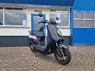 dommages scooters NIU  N1S BROMSCOOTER 2018/8