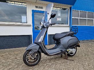 Vespa  GERESERVEERD! - SPRINT picture 13