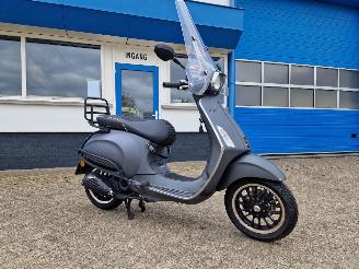 Vespa  GERESERVEERD! - SPRINT picture 3