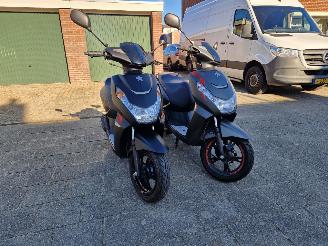damaged scooters Peugeot  KISBEE 2019 + 2023 2023/9