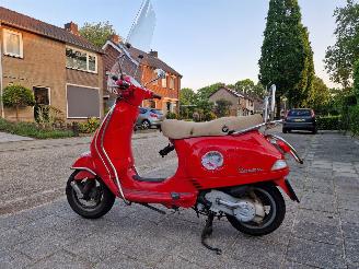 Vespa  GERESERVEERD! - LX 50 picture 9