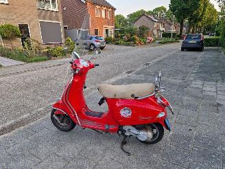 Vespa  GERESERVEERD! - LX 50 picture 8