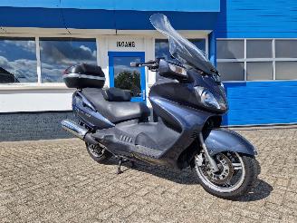 damaged motor cycles Suzuki  AN 650 BURGMAN EXECUTIVE 2012/8
