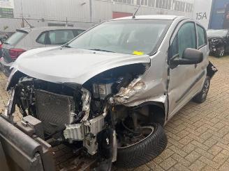 Salvage car Chevrolet Spark Spark (M300), Hatchback, 2010 1.0 16V 2010/7