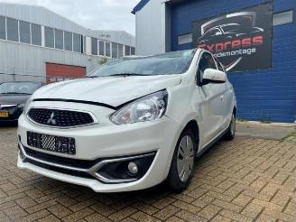 Salvage car Mitsubishi Space-star Space Star (A0), Hatchback, 2012 1.0 12V 2019/1