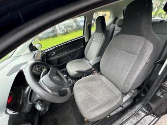 Volkswagen Up! Up! (121), Hatchback, 2011 1.0 12V 60 picture 12