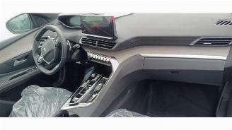 Peugeot 3008 5008 II (M4/MC/MJ/MR), MPV, 2016 / 2024 1.2 12V e-THP PureTech 130 picture 5