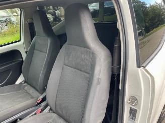 Volkswagen Up! Up! (121), Hatchback, 2011 1.0 12V 60 picture 10