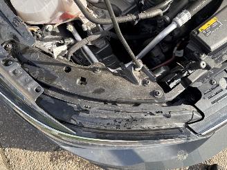 Volkswagen Golf 1.0 eTSI Life Business AUTOMAAT picture 15