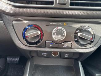 Hyundai I-10 i10, Hatchback, 2019 1.0 12V picture 14