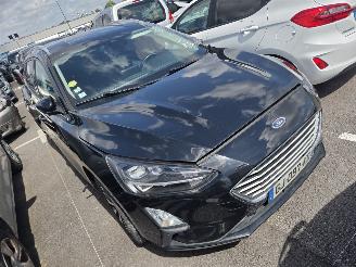 Voiture accidenté Ford Focus 1.5 TDCI 2019/10