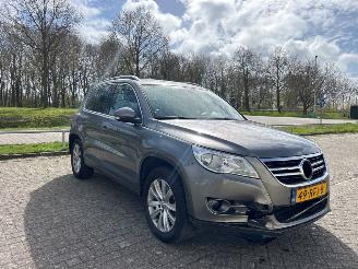 Volkswagen Tiguan 1.4 TSI 16V SUV  Benzine 1.390cc 110kW (150pk) FWD 2008-03/2011-05 (5N1) CAVA picture 2