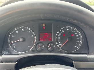 Volkswagen Touran 2.0 FSI 16V MPV  Benzine 1.984cc 110kW (150pk) FWD 2004-05/2005-11 (1T1) BLX picture 23