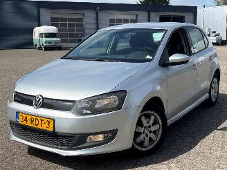 Damaged car Volkswagen Polo 1.2 TDI 12V BlueMotion Hatchback  Diesel 1.199cc 55kW (75pk) FWD 2009-10/2014-05  CFWA 2011/6