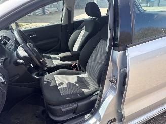 Volkswagen Polo 1.2 TDI 12V BlueMotion Hatchback  Diesel 1.199cc 55kW (75pk) FWD 2009-10/2014-05  CFWA picture 20