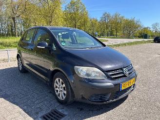 Volkswagen Golf 1.6 FSI 16V MPV  Benzine 1.598cc 85kW (116pk) FWD 2004-12/2008-05 (5M1) BLF; EURO4 picture 8