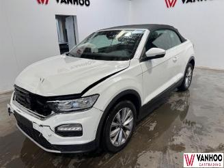 Damaged car Volkswagen T-Roc  2022/10