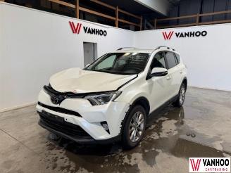 Unfallwagen Toyota Rav-4  2017/11
