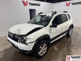 demontáž osobní automobily Dacia Duster  2017/7