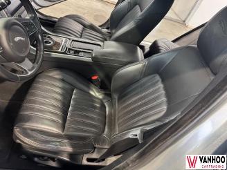 Jaguar XF  picture 16