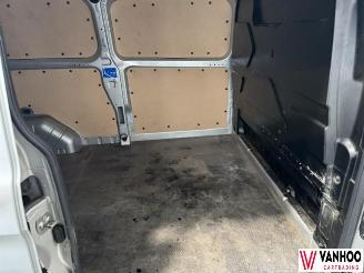 Ford Transit  picture 6