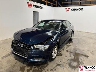 skadebil auto Audi A3  2019/8