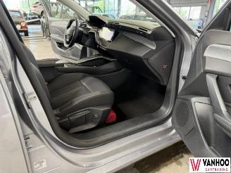 Peugeot 308  picture 12