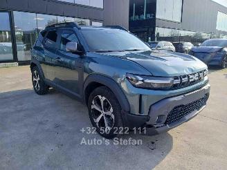Damaged car Dacia Duster JOURNEY 2025/4