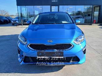 Kia Cee d  picture 2